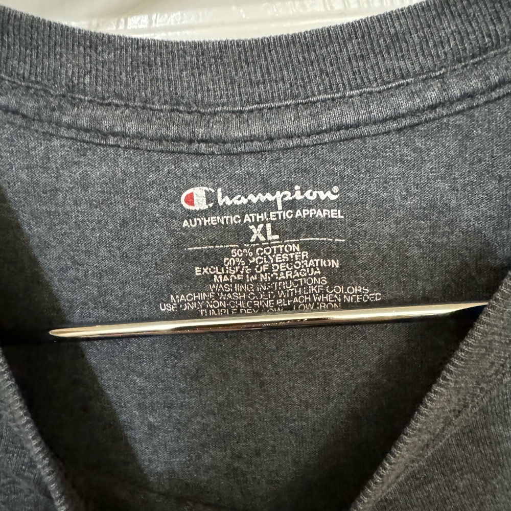 Vintage Sacramento State University College Men’s XL Gray T-Shirt MINTY CSUS - Picture 4 of 4